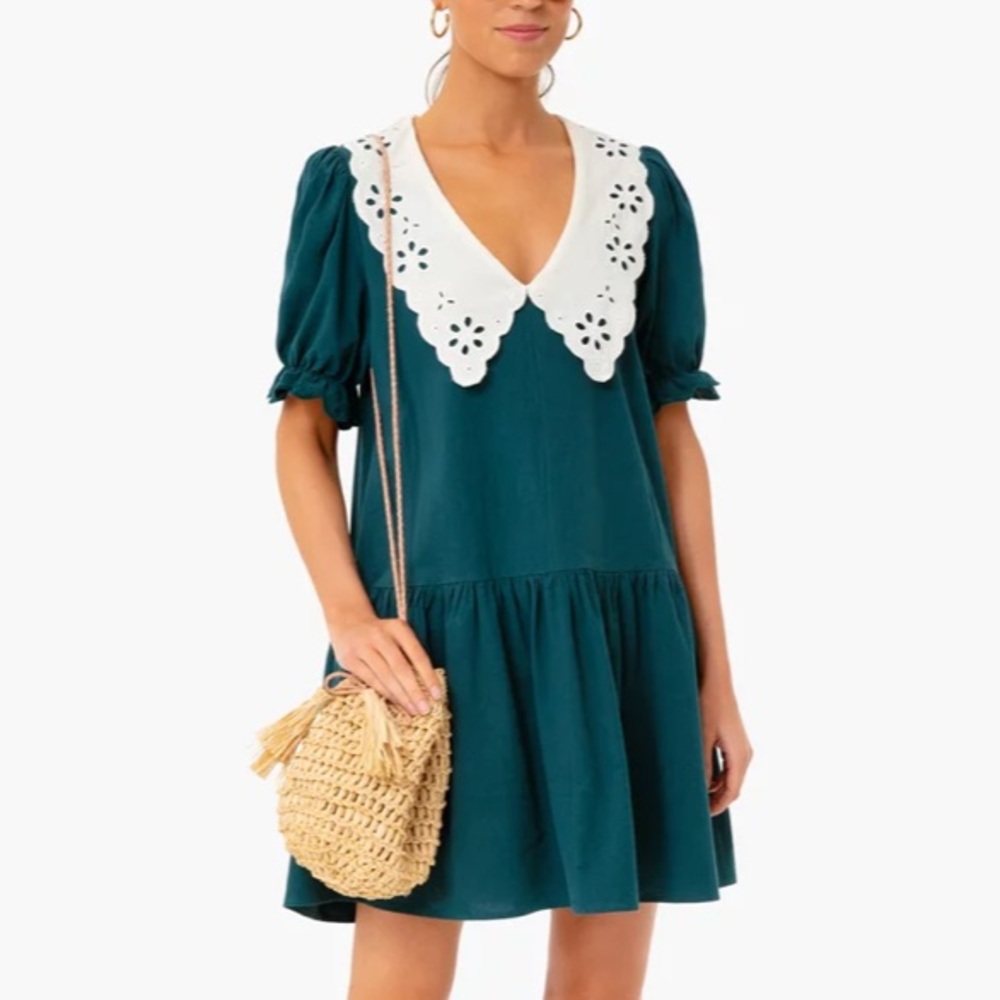 Peacock Green Kit Dress
POMANDER PLACE